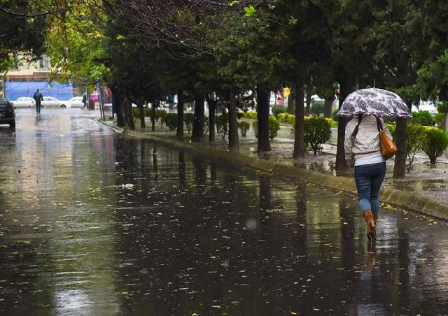 Sabah da bəzi yerlərdə yağış yağacaq, şimşək çaxacaq