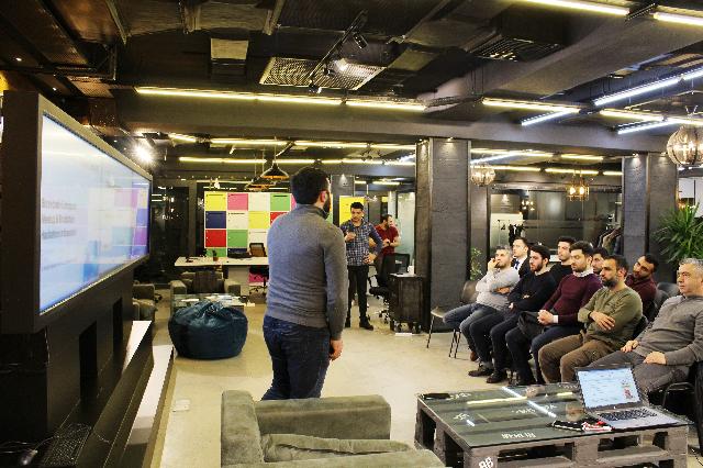 "Bakcell" və INNOLAND Azərbaycanın ilk blokçeyn hackathon yarışmasını elan edir