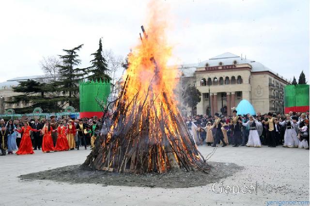 Bu gün Azərbaycanda Novruz bayramı qeyd edilir