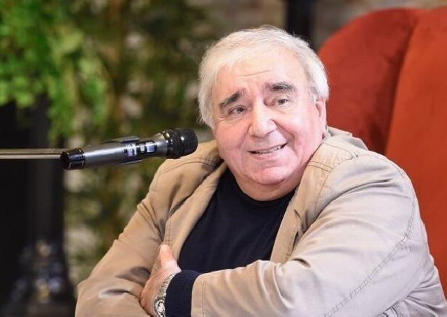 Ramiz Rövşən prezident ona verdiyi evi şəhid ailəsinə bağışlamayıb