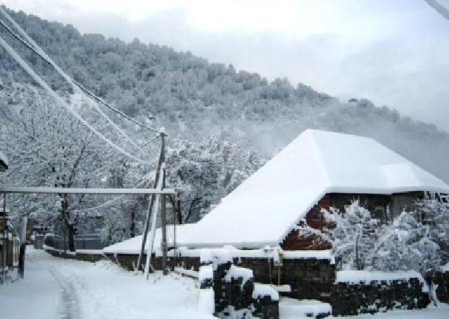 Sabah Bakıda sulu qar, bölgələrdə isə qar yağacaq, -5° şaxta olacaq