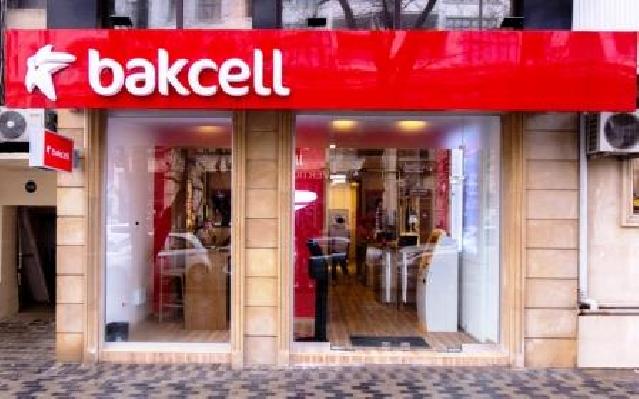 “Bakcell” Bakıda yeni konsept mağazasını təqdim etdi