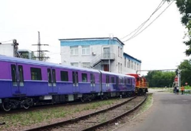 Yeni metro qatarları Moskvadan Bakıya yola salınıb