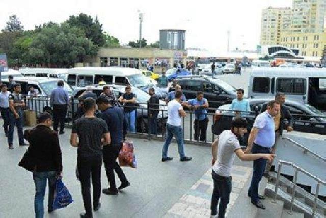 Yol Polisi "1 manatlıq taksi"lərə xəbərdarlıq edib