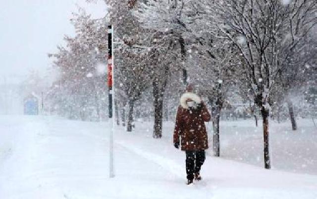 Qubaya 25 sm qar yağıb, temperatur -8°-yə enib