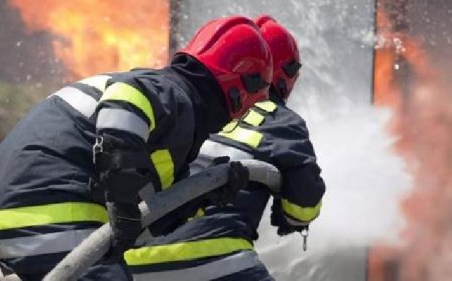 Sumqayıtda yataqxanada baş verən yanğın söndürüldü