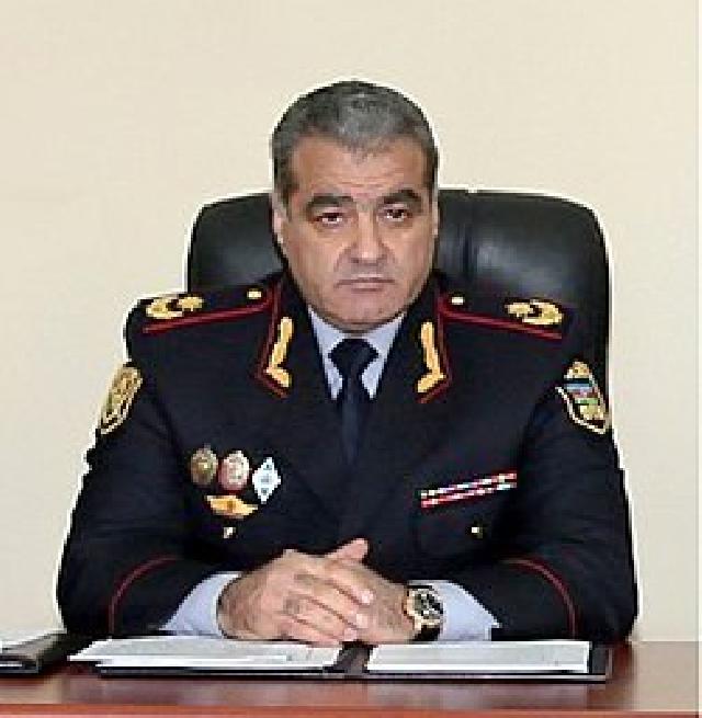 Vilayət Eyvazov general Mirqafar Seyidovu təqaüdə göndərdi