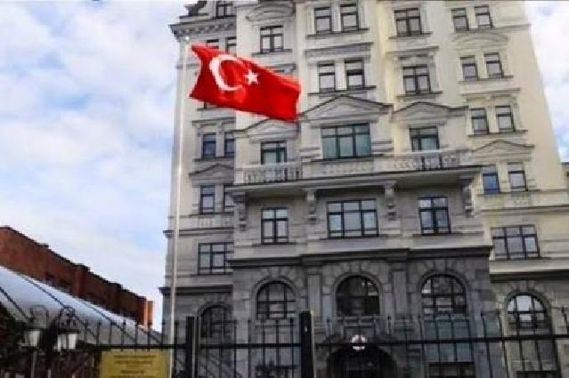 Türkiyə Ukraynadakı səfirliyini Kiyevdən Çernovtsıya köçürür