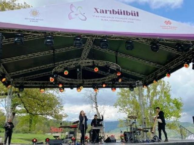 V “Xarıbülbül” Beynəlxalq Folklor Festivalı davam edir