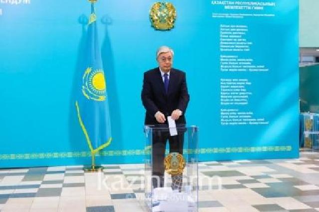 Qazaxıstan konstitusiyanı dəyişir: Prezidentin səlahiyyətləri azaldılır