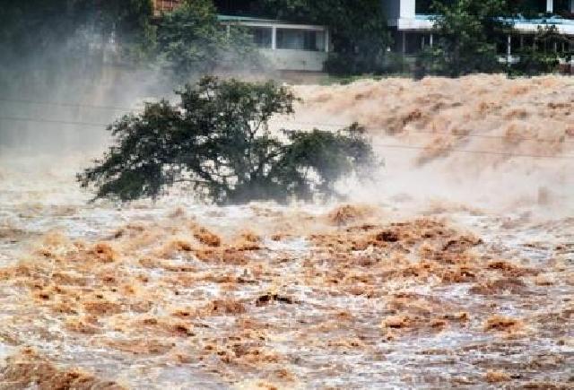 Faktiki hava:Leysan səbəbindən əksər çaylardan sel keçib