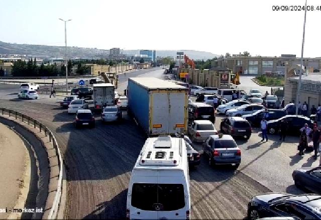 Lökbatandan mərkəz istiqamətində yol təmirə bağlanıb