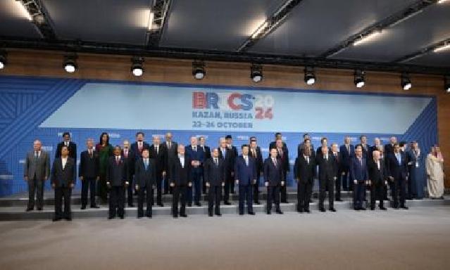 İlham Əliyev Kazanda BRICS Sammitində iştirak edir