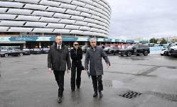 İlham Əliyev Olimpiya Stadionu ərazisində "COP29"a bağlı yaradılan şəraitlə tanış olub